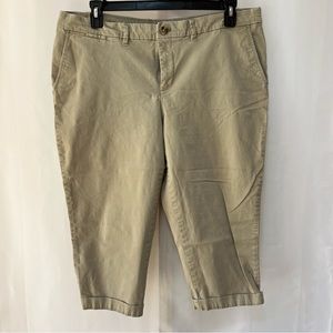 Old Navy Khaki cropped pants size 18